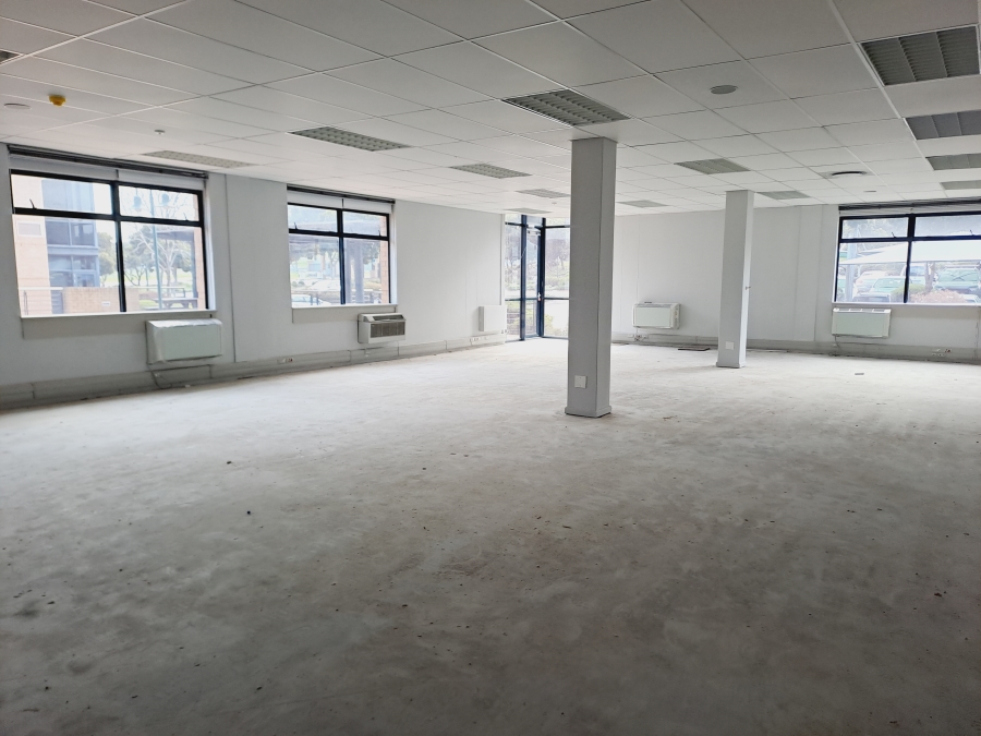 To Let commercial Property for Rent in Plattekloof Western Cape